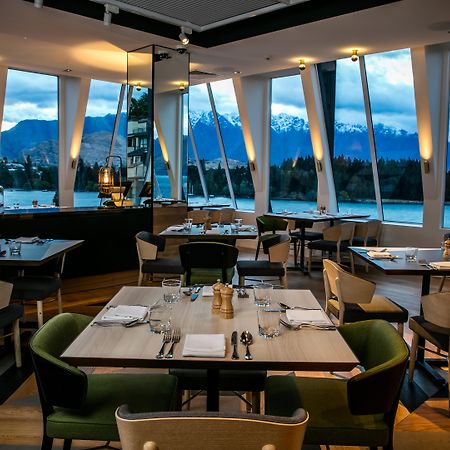 Qt Queenstown Exteriör bild The restaurant