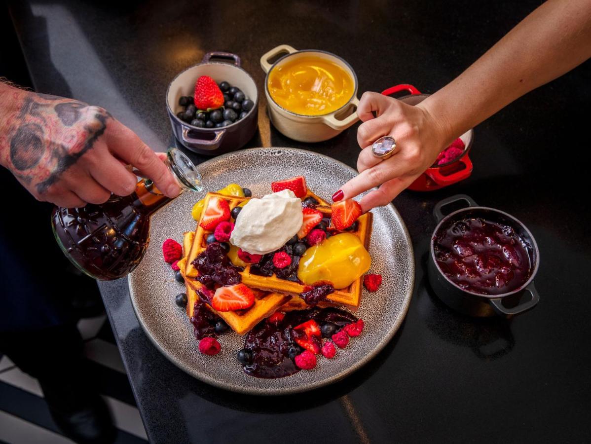 Qt Queenstown Exteriör bild A fruit salad