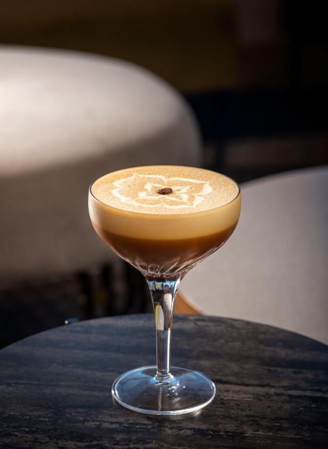 Qt Queenstown Exteriör bild Espresso Martini